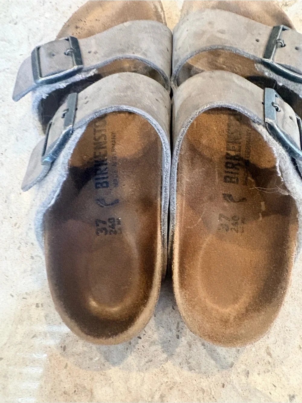 Birkenstock Men's Taupe Suede Two-Strap Sandal felt and suadr gray 37